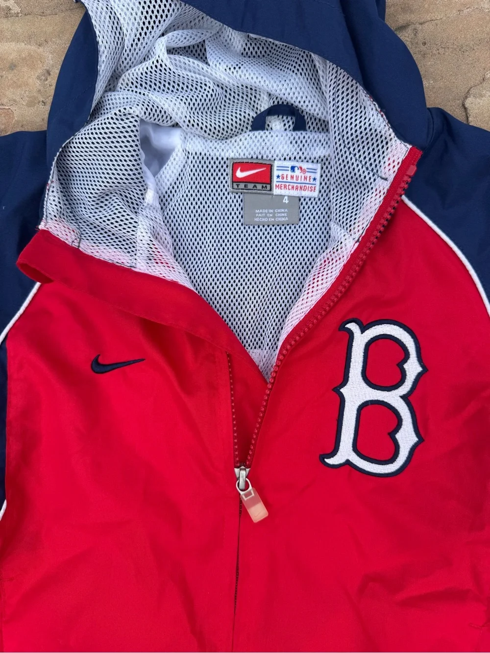 Nike Team Boston Red Sox Hooded Windbreaker Jacket Youth Size 4